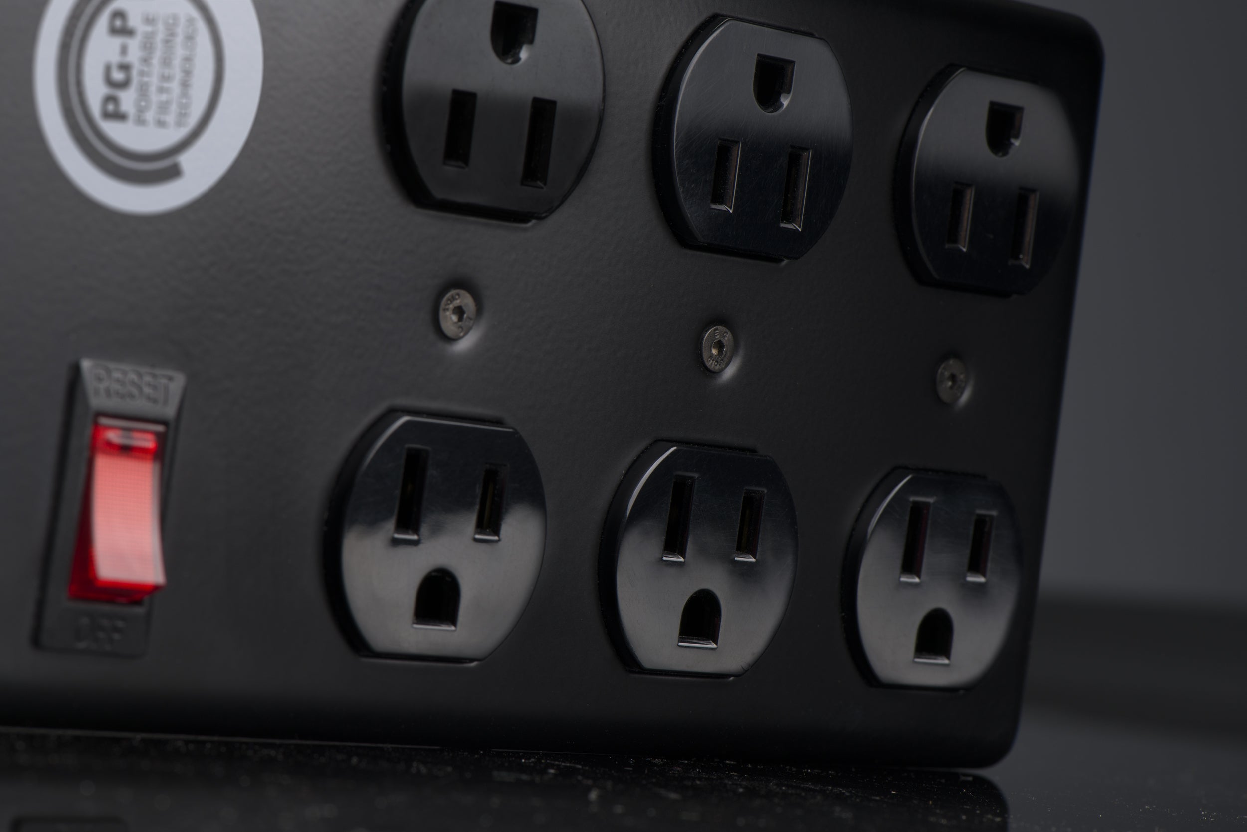 Black Lion Audio PG-P Portable Studio-Grade Power Conditioner & Surge Protector