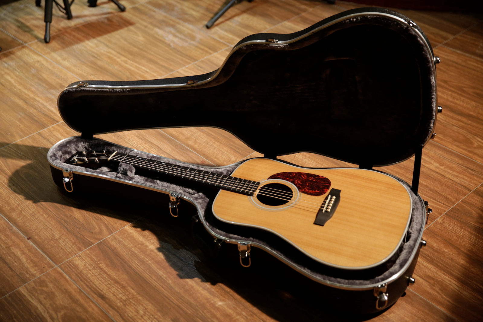 TYMA TD-28 Solid Mahogany Acoustic Guitar