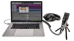 Apogee MiC PLUS Professional-quality Portable USB Microphone for iPad, iPhone, Mac and Windows